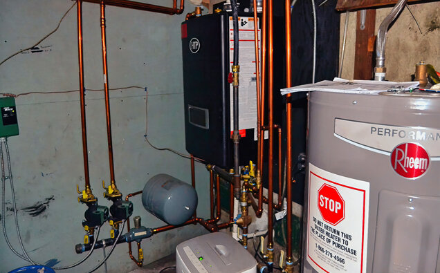 https://victoriaparkhotwater.com.au/uploads/2025/06/electric-hot-water-system-58729.jpg