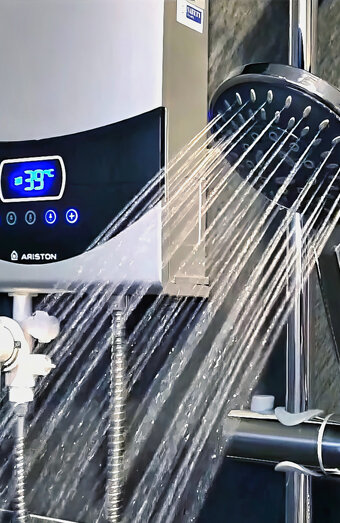 https://victoriaparkhotwater.com.au/uploads/2025/06/hot-water-83252.jpg
