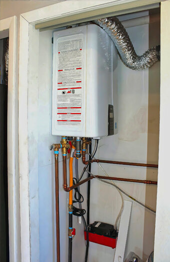 https://victoriaparkhotwater.com.au/uploads/2025/06/instant-hot-water-systems-43926.jpg