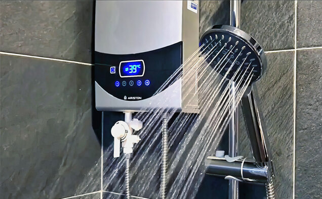 https://victoriaparkhotwater.com.au/uploads/2025/06/thermostatic-water-systems-29331.jpg